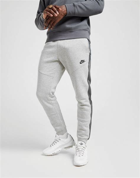 grijze nike joggingbroek|nike joggingbroeken heren.